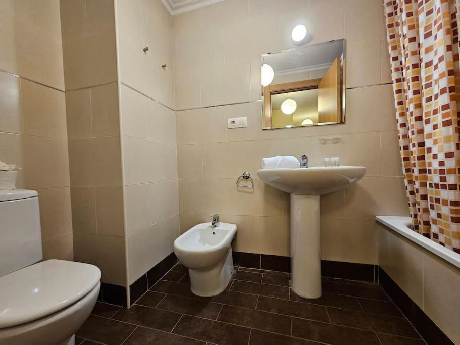 1A106 Amplio Y Comodo Apartamento Gijon Exterior photo
